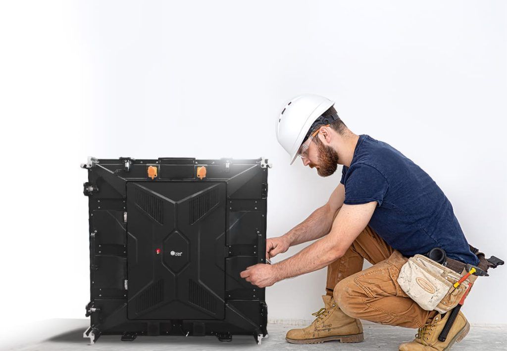 Cómo instalar pantallas LED rental Cosmi