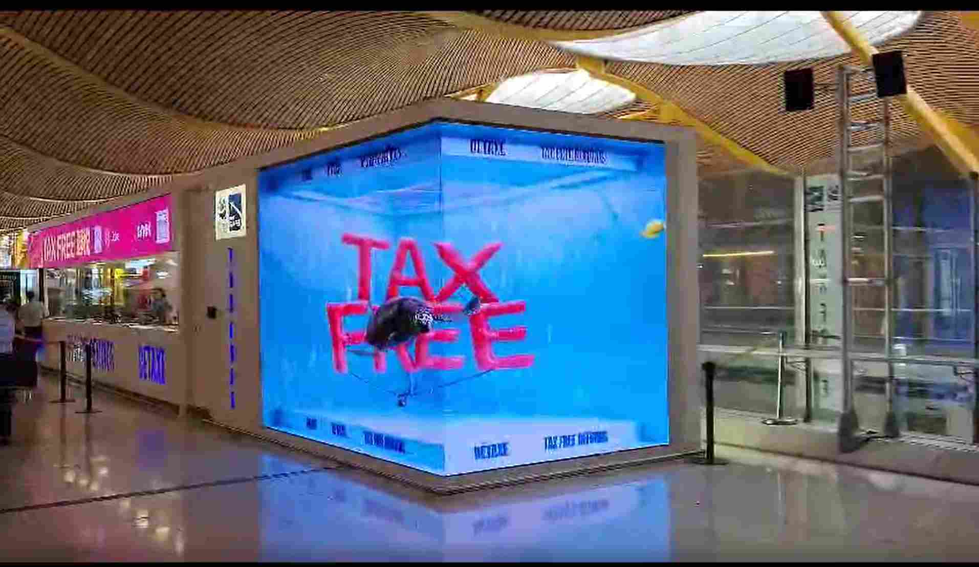 Pantalla LED 3D Cosmi Aeropuerto Madrid