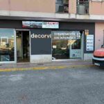 intalación de pantalla led p5DH Cosmi en exterior inmobiliaria