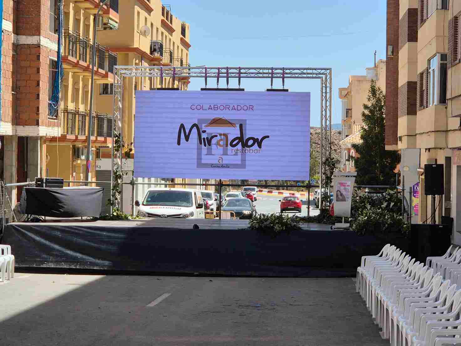 Pantalla P4 alquiler evento solidario
