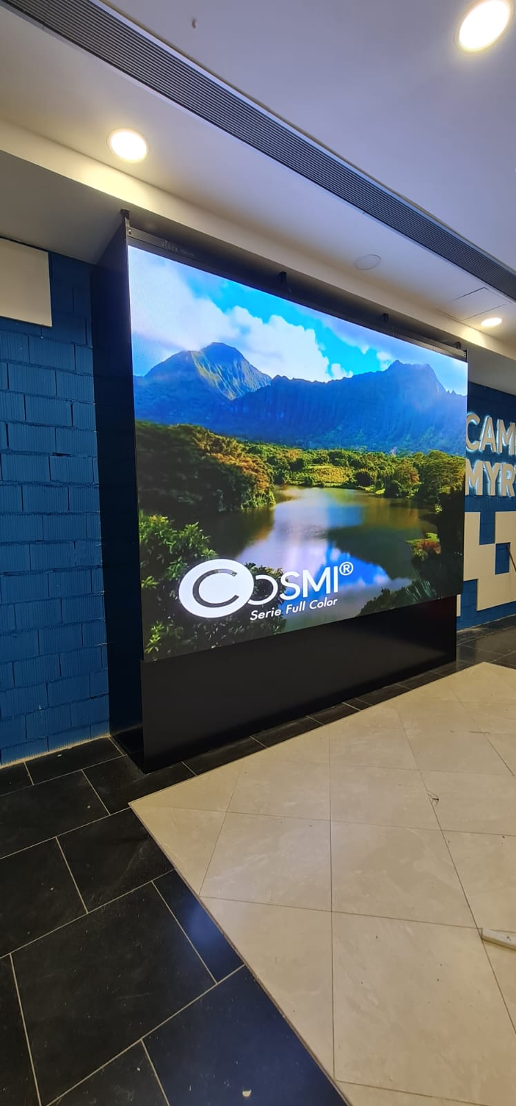 pantalla led 2.5 cosmi centro comercial myrtea murcia
